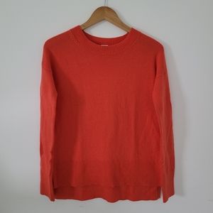Women's red orange GAP sweater with side slits size small